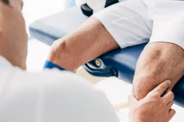 Injured on the Field? Why Seeing a Sports Injury Specialist Matters